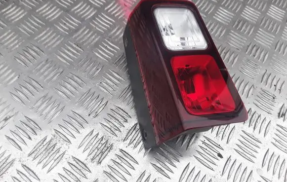 Opel Vivaro Rear fog light 265598668R 93459784