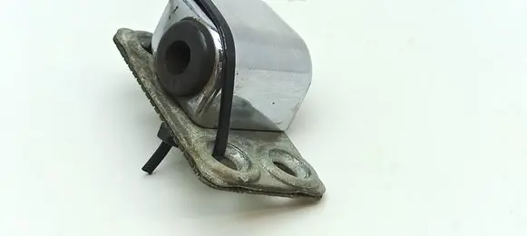 Mercedes-Benz 190 230 W110 W111 Front door lock loop/hook striker