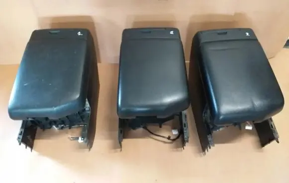 Toyota Tundra II Center console