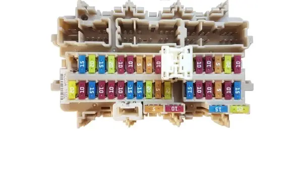 Nissan Qashqai Fuse module 4EB0A 4EB0AC2166 4EB0A7B06