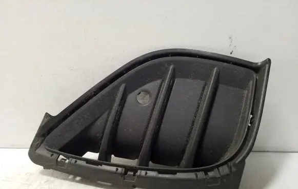 Volkswagen ID.4 Front bumper lower grill 11A807819