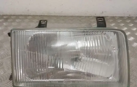 Volkswagen Transporter - Caravelle T4 Headlight/headlamp 30113637000