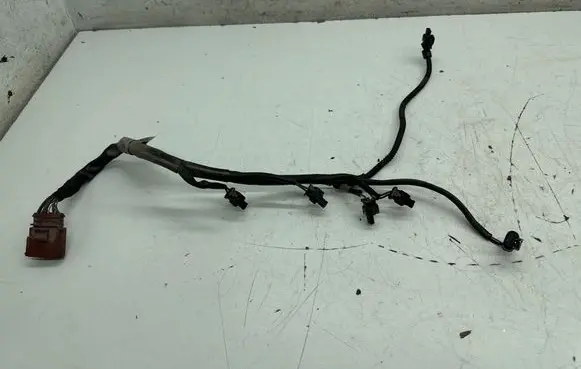 Audi A7 S7 4G Fuel injector wires 06E971627N