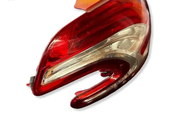 Peugeot 208 I Rear/tail lights 9672628280