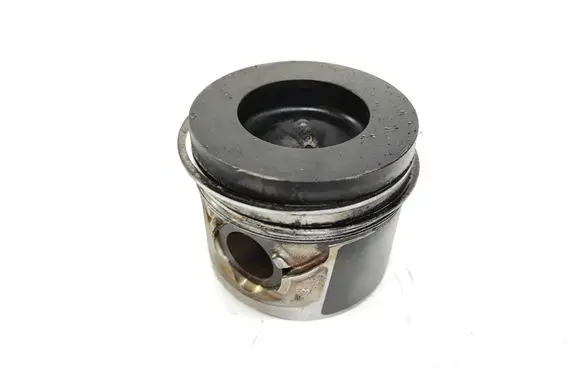 BMW 3 E92 E93 Piston 843C