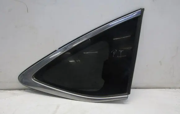 Honda CR-V Rear side window GMAUTO4574097