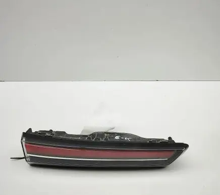 Opel Mokka B Tailgate rear/tail lights 9833944480