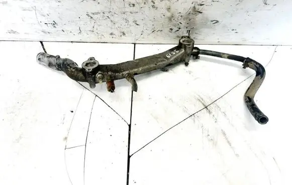 Subaru Legacy Engine coolant pipe/hose