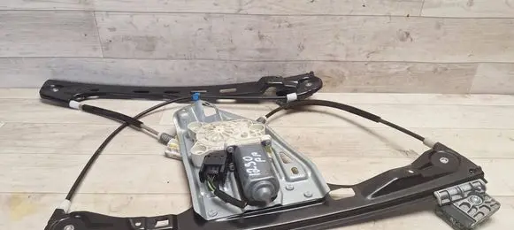 Mercedes-Benz C W203 Front door window regulator with motor A2118201742 990595101 990595