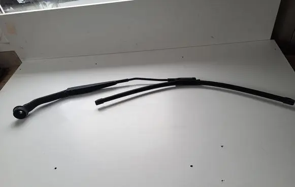 Ford Kuga II Windshield/front glass wiper blade 