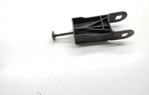 Porsche Cayenne (92A) Radiator mount bracket 7p0121079b