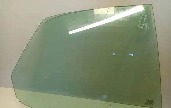 Volvo S40, V40 Rear door window glass 43R00022