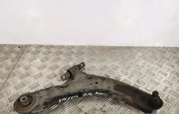 Renault Koleos I Front lower control arm/wishbone