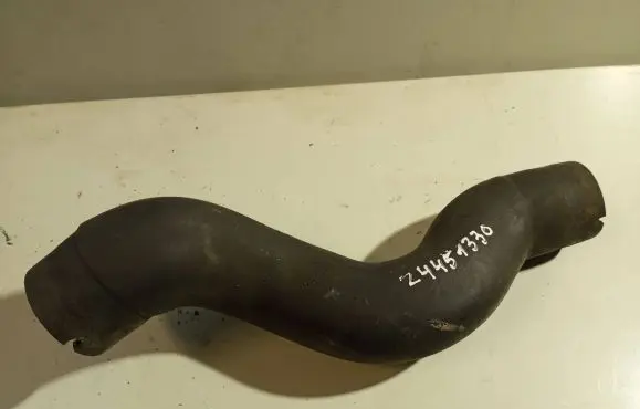 Opel Zafira A Intercooler hose/pipe 24451330