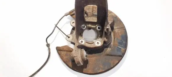 BMW X5 E53 Rear wheel hub