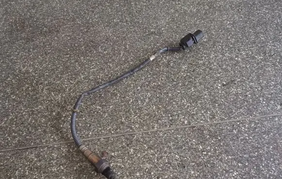 Skoda Roomster (5J) Lambda probe sensor 045906262 0281004064 0281004065
