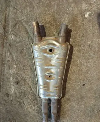 BMW 7 E38 Middle muffler/silencer 1737928