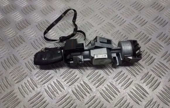 Ford C-MAX I Ignition lock 3M51-3F880-AD