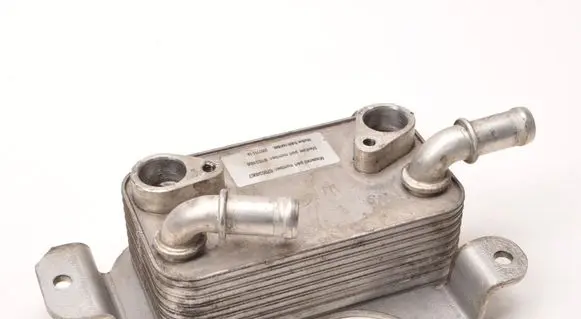 Maserati Ghibli Engine oil radiator 670034967