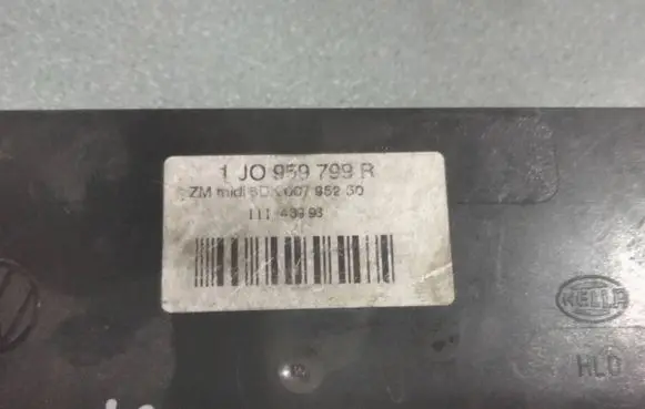 Volkswagen PASSAT B5 Comfort/convenience module 1J0959799R 11143993 5DK00795250