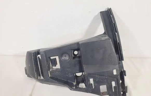 Volvo XC70 Front bumper mounting bracket 09484269 2419