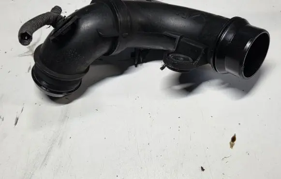Peugeot 308 Intercooler hose/pipe 9677355980