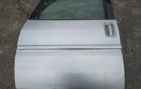 Peugeot 806 Front door pilkos