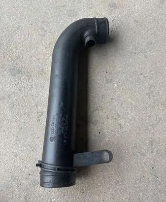 Skoda Octavia Mk2 (1Z) Intercooler hose/pipe 1K0129656AK 446248604