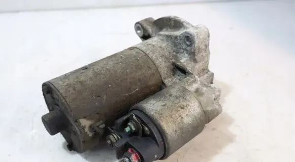 Peugeot 207 Starter motor