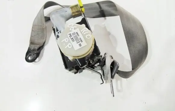 KIA Rio Front seatbelt