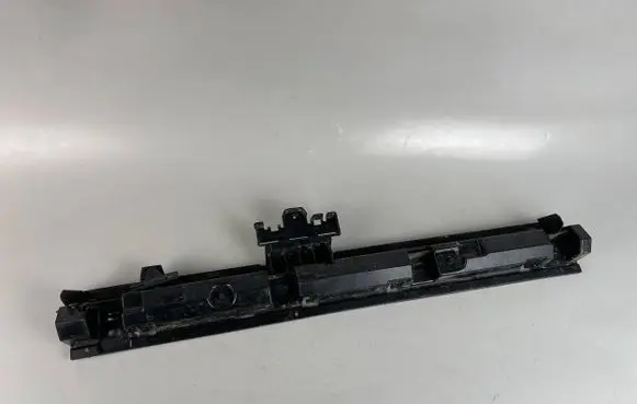BMW i4 Sill supporting ledge 8737092