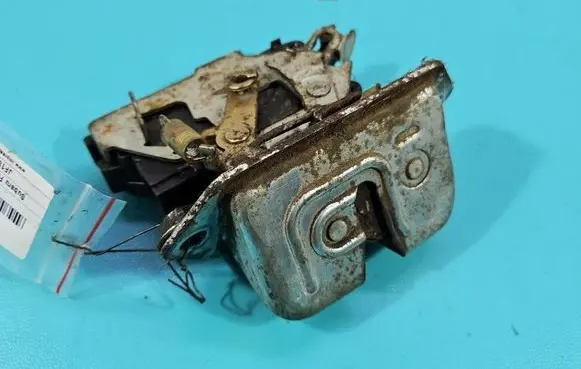 Subaru Forester SG Tailgate/trunk/boot lock/catch/latch IMPRK1606760