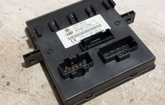 Audi A6 S6 C6 4F Light module LCM 4F0907279B