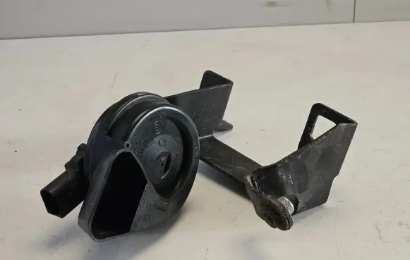 Audi A6 S6 C7 4G Horn signal 4H0951221