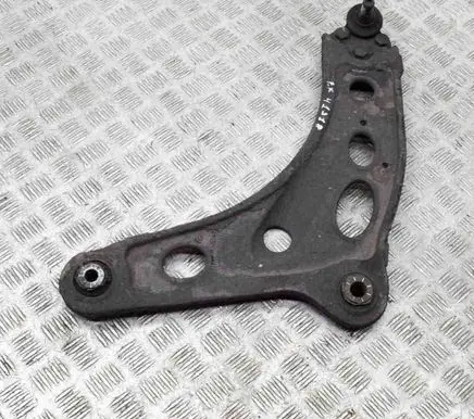 Opel Vivaro Front lower control arm/wishbone 93868599
