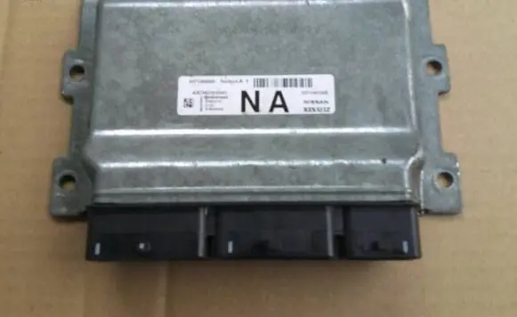 Dacia Sandero Engine control unit/module A3C0422630001 237105098S 237105100S