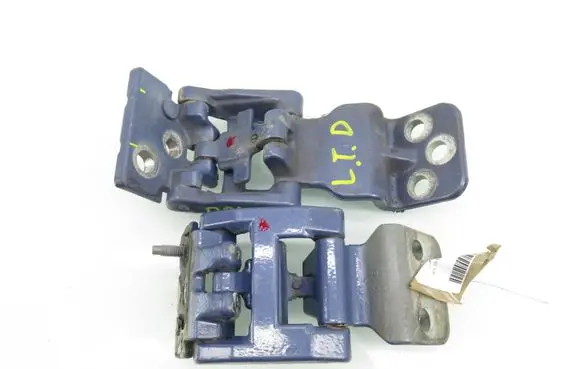 Ford Transit Tailgate/trunk/boot hinge BK31V429A15AF BK31V42983AF