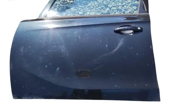 Opel Corsa E Front door 