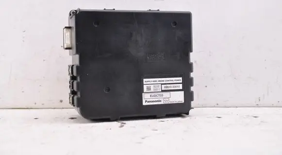 Toyota Prius (XW20) Brake system control unit/module 8968033010