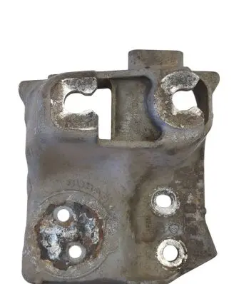 Subaru Legacy Gearbox mounting bracket 0912031055