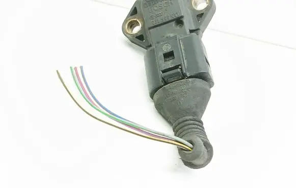 Volkswagen Golf IV Air pressure sensor 0281002177 038906051
