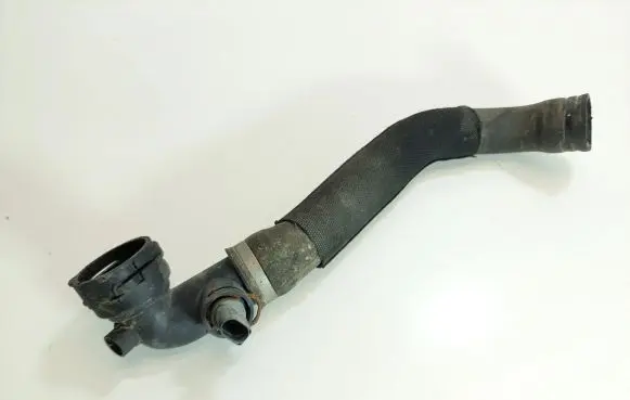 Audi A6 C7 Engine coolant pipe/hose 4G0121049L