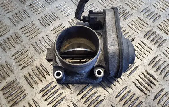 Chrysler Grand Voyager V Throttle valve