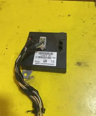Mercedes-Benz E W211 Comfort/convenience module 2115452132
