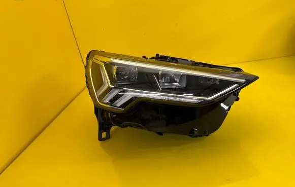 Audi RS Q3 Headlight/headlamp 83A941034