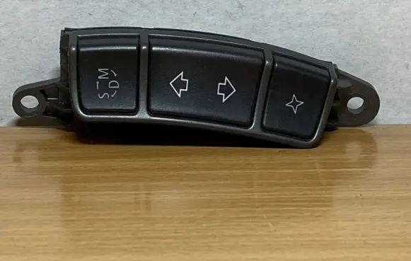 BMW 7 E65 E66 Steering wheel buttons/switches 6911586 C166