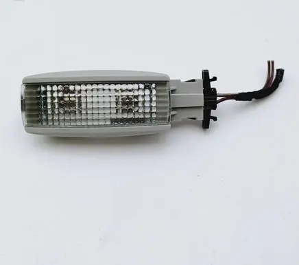 Volkswagen Golf IV Other interior light 3B0947113