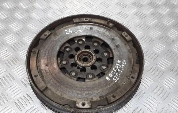 Mercedes-Benz C W203 Dual mass flywheel 