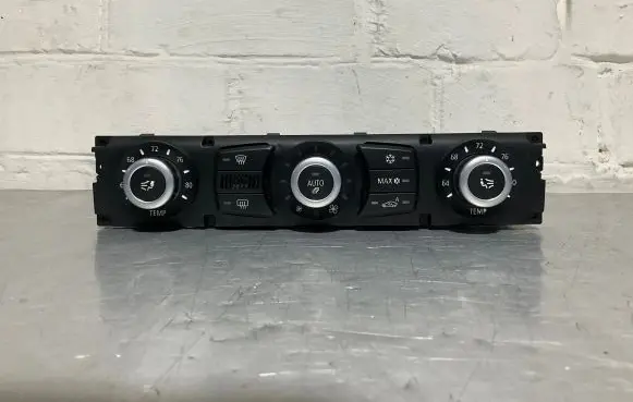 BMW 5 E60 E61 Climate control unit 9177715