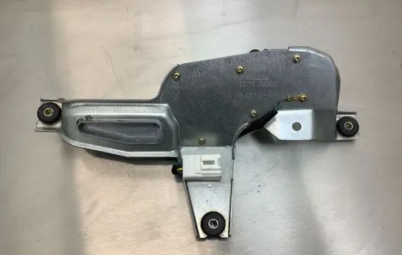 Nissan Murano Z50 Rear window wiper motor 34969581